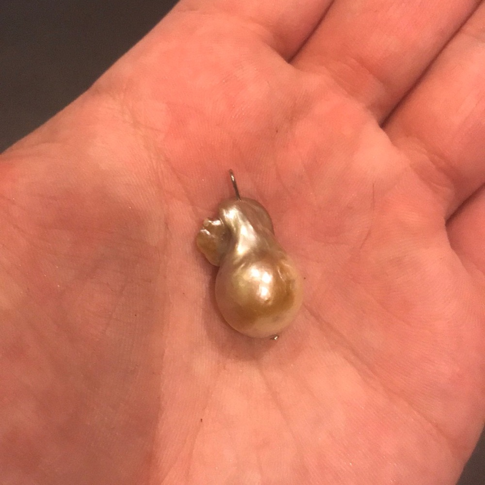 Valuable Blistered/flameball pearl pendant - Picture 3 of 7